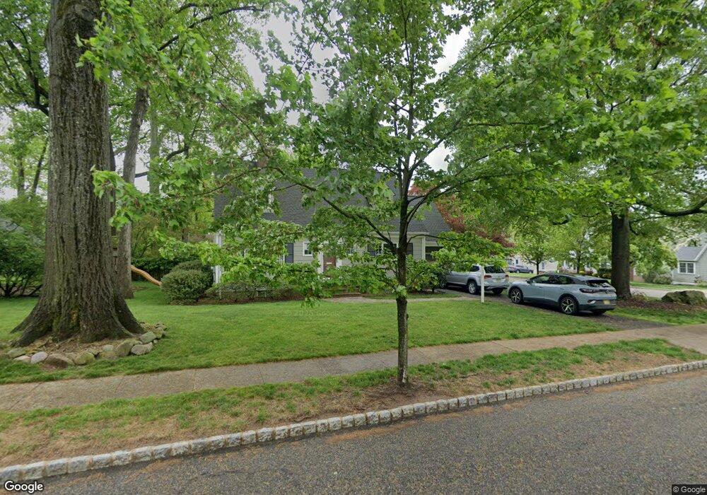 27 Sutton Place, Verona, NJ 07044 - photo 1