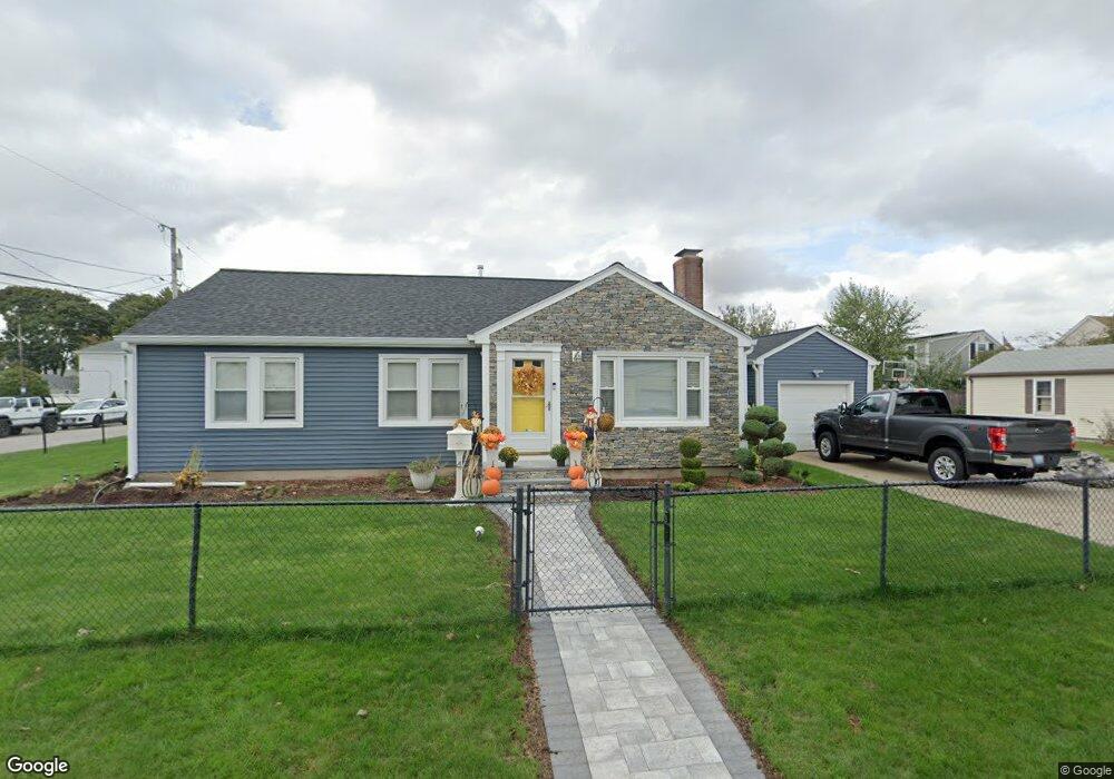 4 Court St, Pawtucket, RI 02861 - photo 1