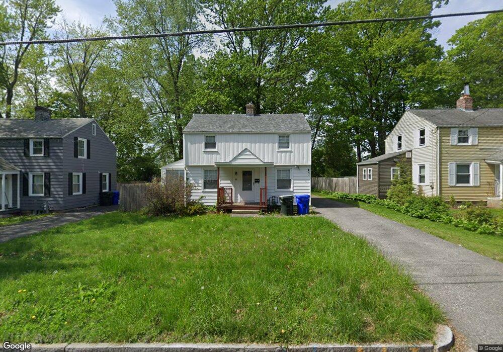 98 Jardine St, Springfield, MA 01107 - photo 1