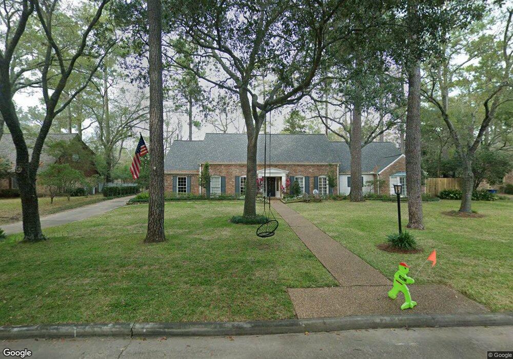 11726 Winshire Cir, Houston, TX 77024 - photo 1