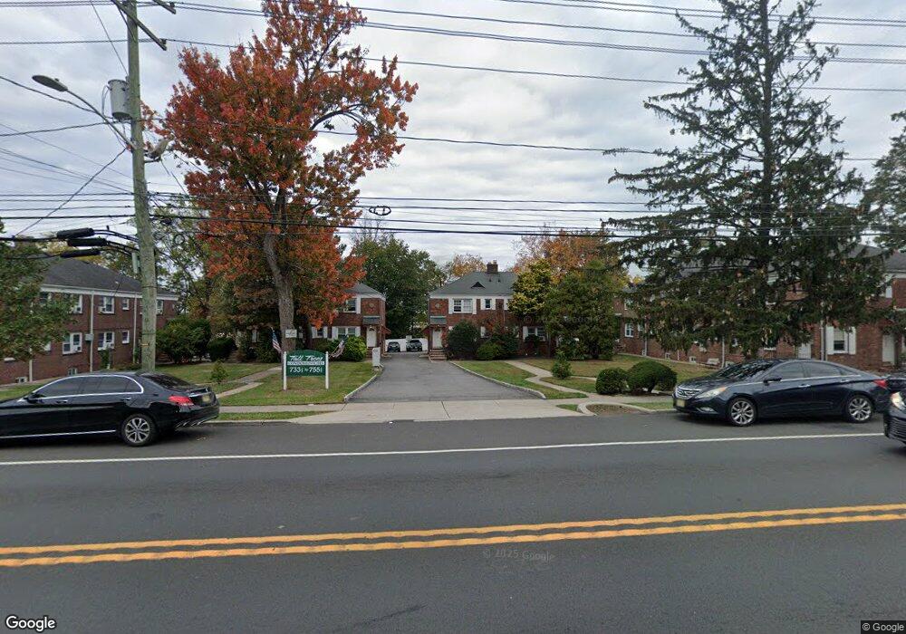 745A Broad Ave, Ridgefield, NJ 07657 - photo 1