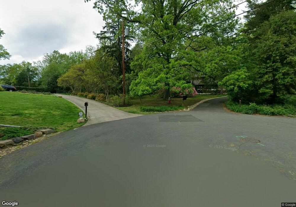 3500 Georges Ln, Falls Church, VA 22044 - photo 1