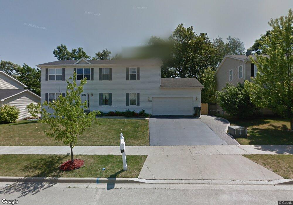 2733 Alan Ct, Waukegan, IL 60085 - photo 1