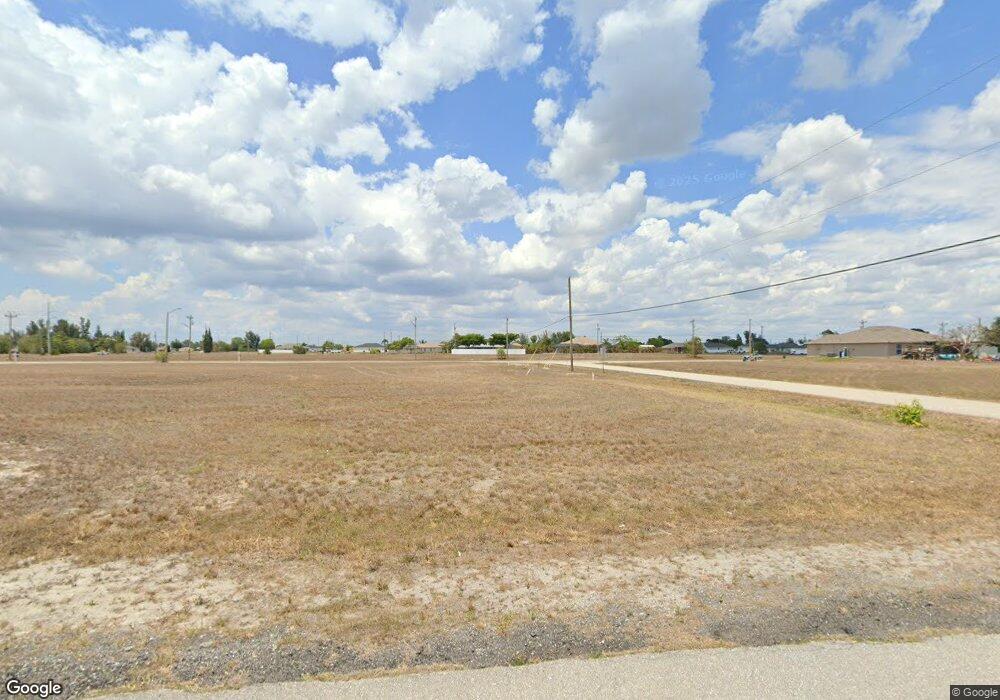 25 NE 15th Terrace, Cape Coral, FL 33909 - photo 1