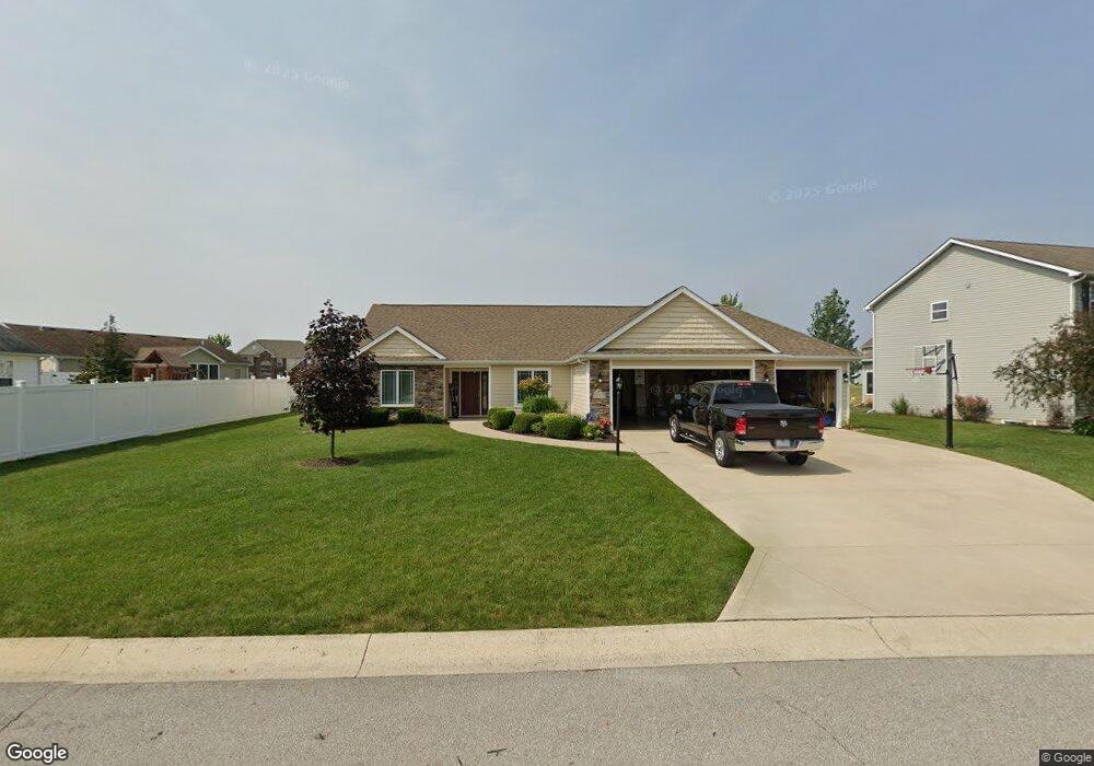 11127 Rivendell Cove unit 55, Roanoke, IN 46783 - photo 1