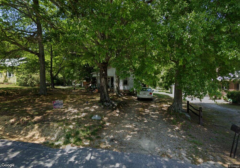 320 3rd Ave, Winder, GA 30680 - photo 1