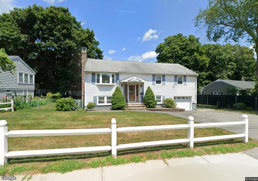 250 Hovey St, Lowell, MA 01852 - photo 1