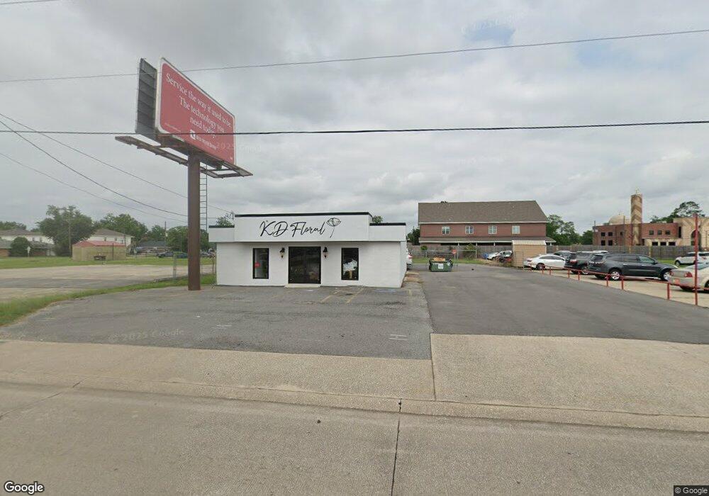 4215 Common St, Lake Charles, LA 70607 - photo 1