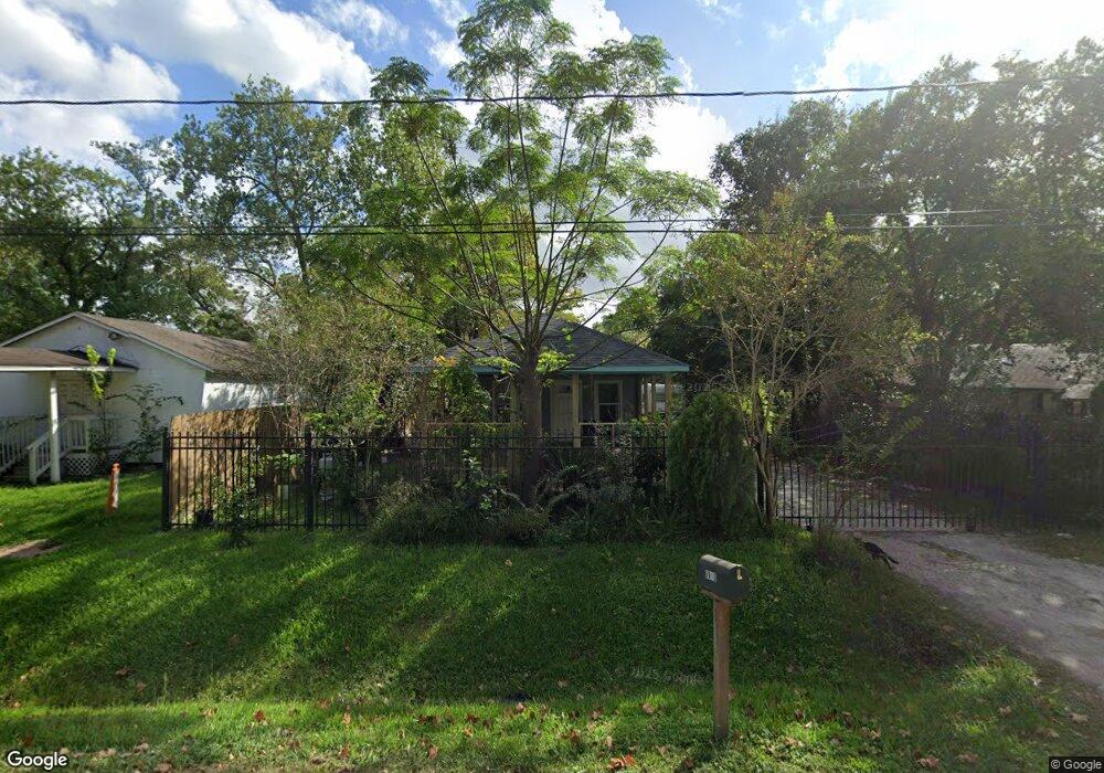 6910 W Knoll St, Houston, TX 77028 - photo 1