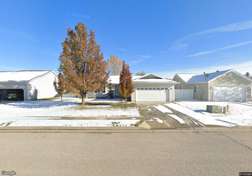 5312 S 4100 W, Roy, UT 84067 - photo 1