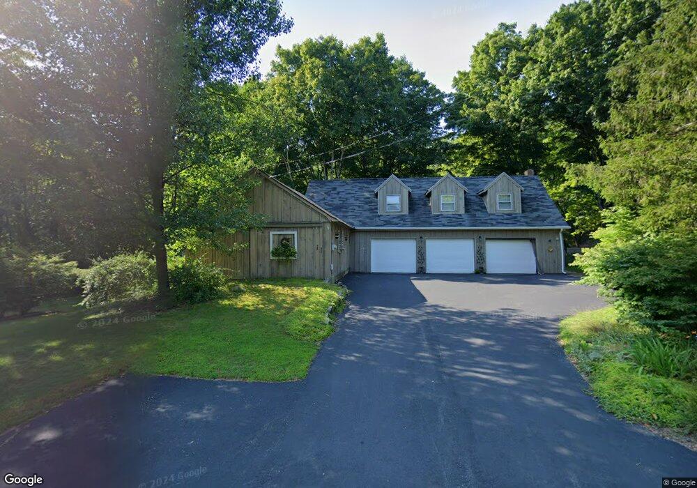 295 Mashentuck Rd, Danielson, CT 06239 - photo 1