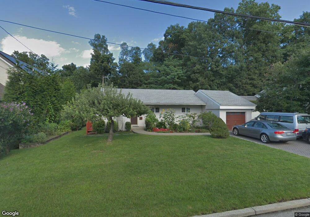 12 Kerwin Place, Tarrytown, NY 10591 - photo 1