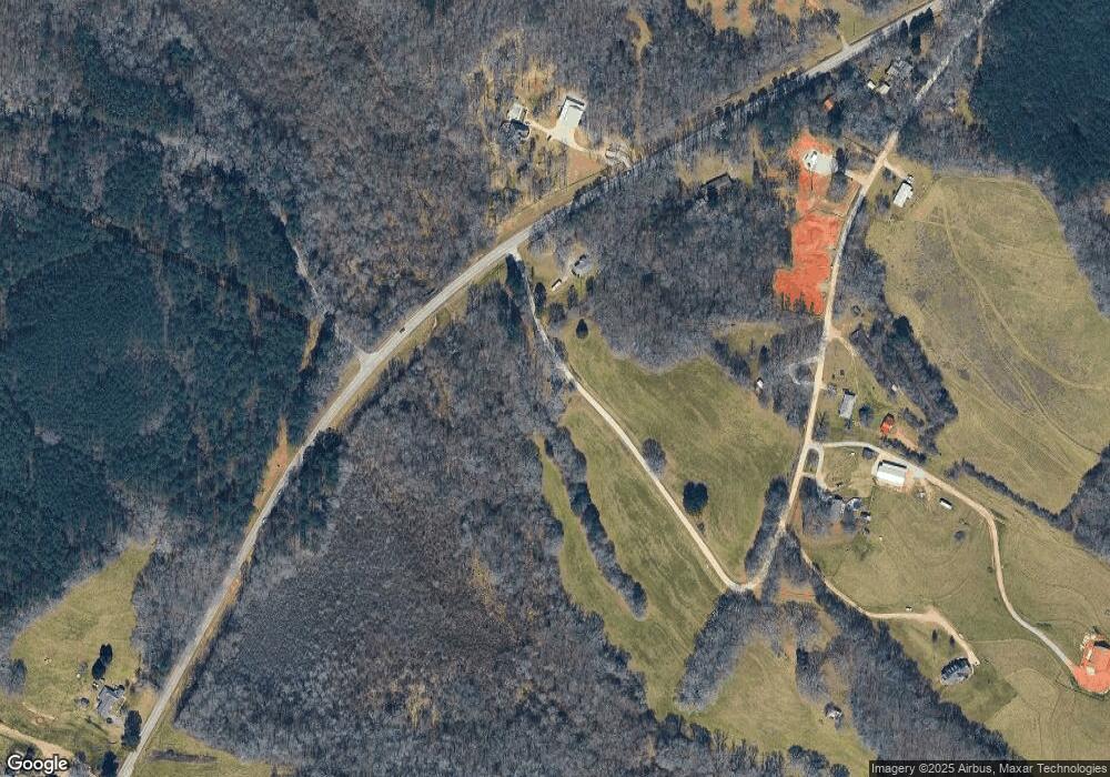 76 Elwyn Barrett Rd, Jefferson, GA 30549 - photo 1