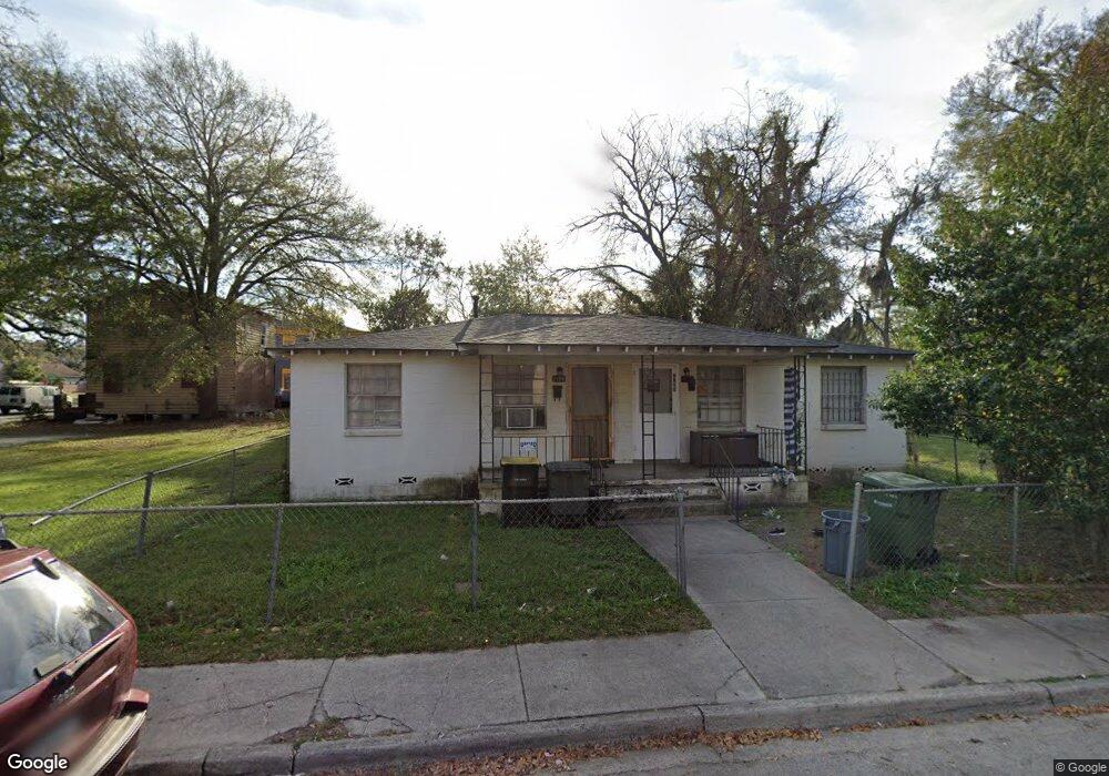 2108 Bulloch St, Savannah, GA 31415 - photo 1