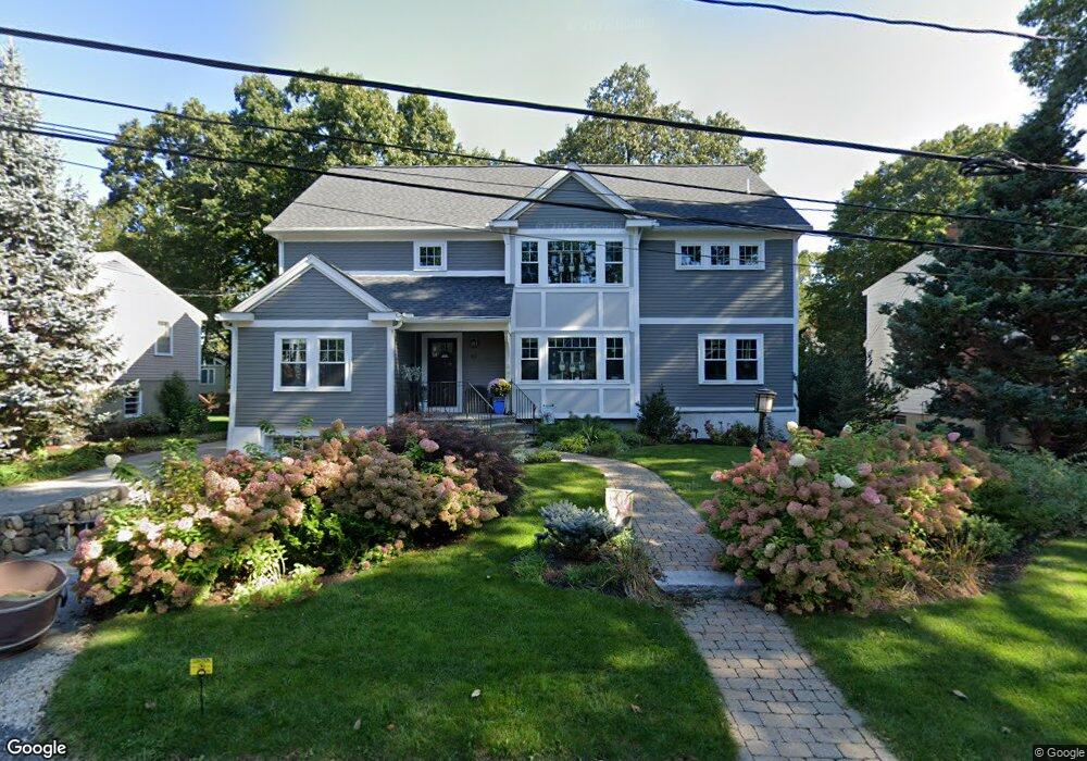 49 Hodge Rd, Arlington, MA 02474 - photo 1