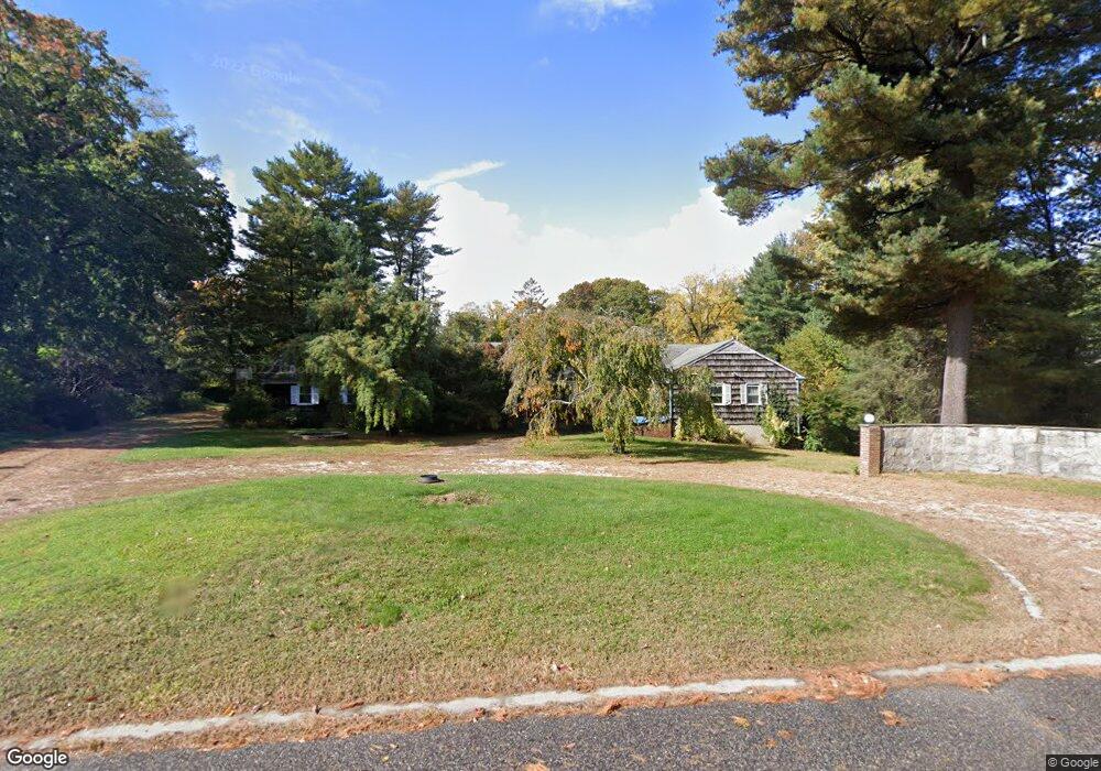 9 Forte Dr, Old Westbury, NY 11568 - photo 1