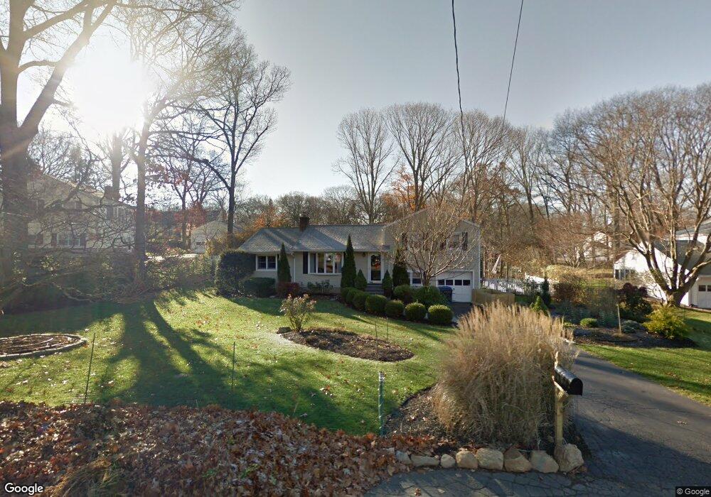 30 Rolling Wood Dr, Trumbull, CT 06611 - photo 1