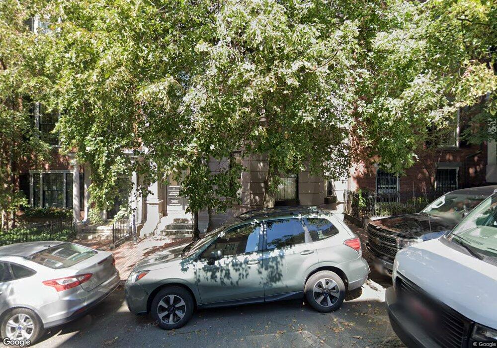 33 Chestnut St unit 1, Boston, MA 02108 - photo 1