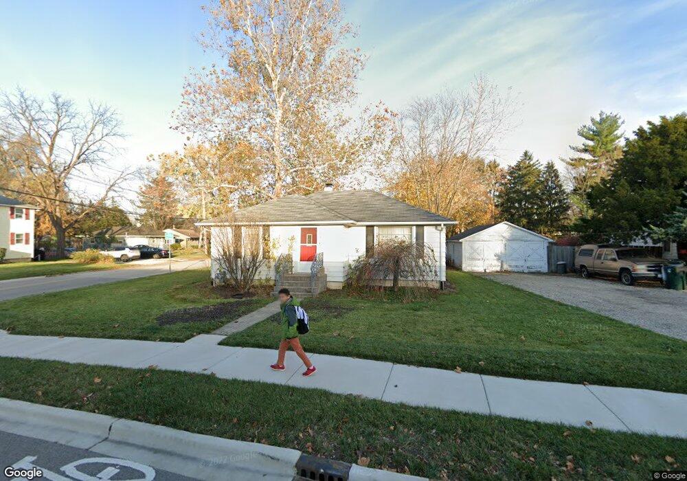 104 S Prairie St, Batavia, IL 60510 - photo 1
