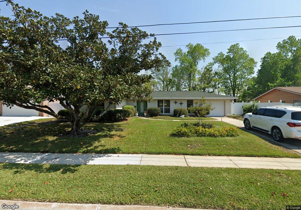 827 Grove Park Blvd, Jacksonville, FL 32216 - photo 1