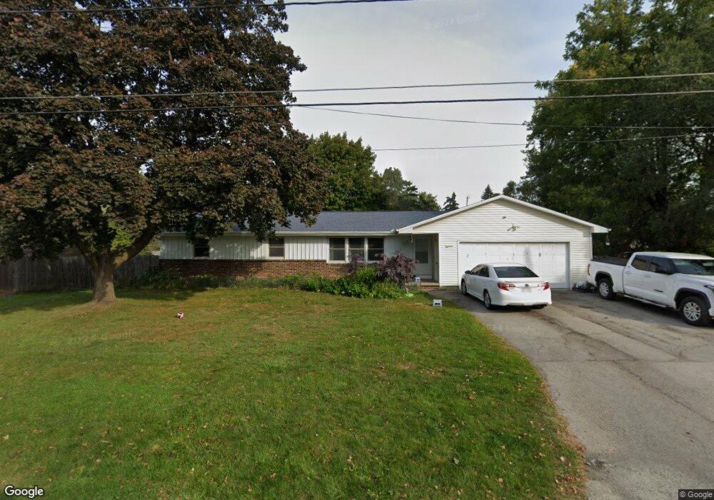 18 W Pleasantview Ct, Appleton, WI 54914 - photo 1