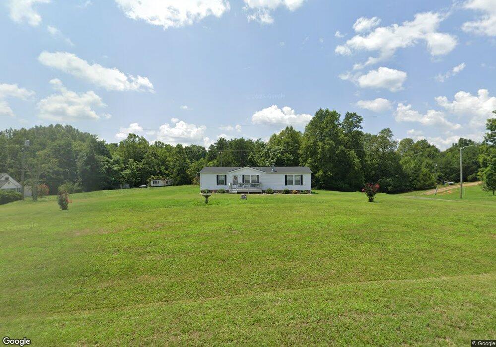 1490 Mapleton Dr, Callands, VA 24530 - photo 1