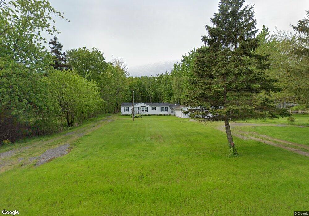 5544 W Maple Rd, Geneva, OH 44041 - photo 1