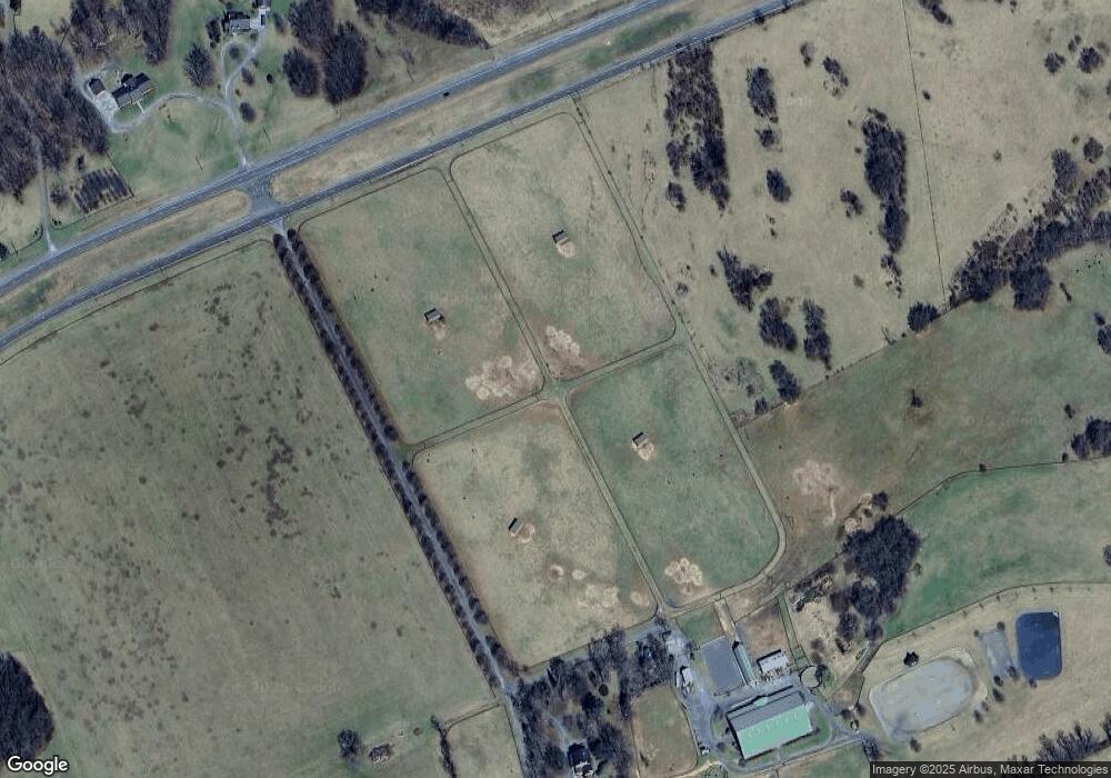 345 Elmington Ln, Berryville, VA 22611 - photo 1