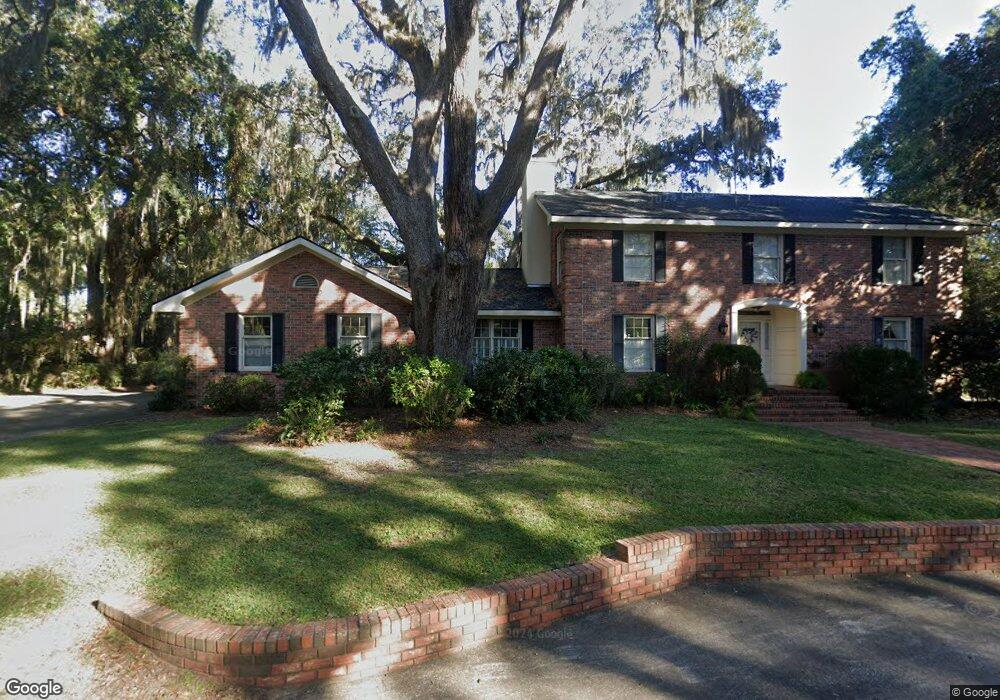118 Jacobs Rd, Saint Simons Island, GA 31522 - photo 1