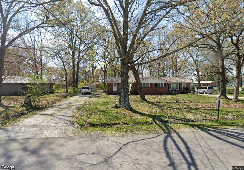 902 Shady Ln, Manchester, TN 37355 - photo 1