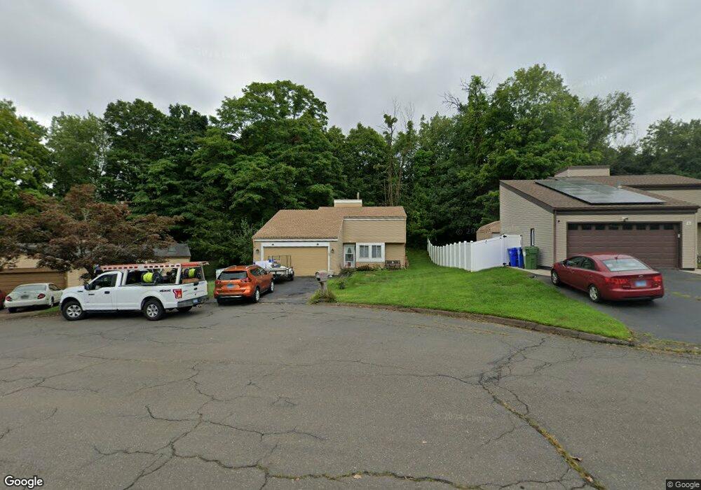 17 E Lake Place, Middletown, CT 06457 - photo 1