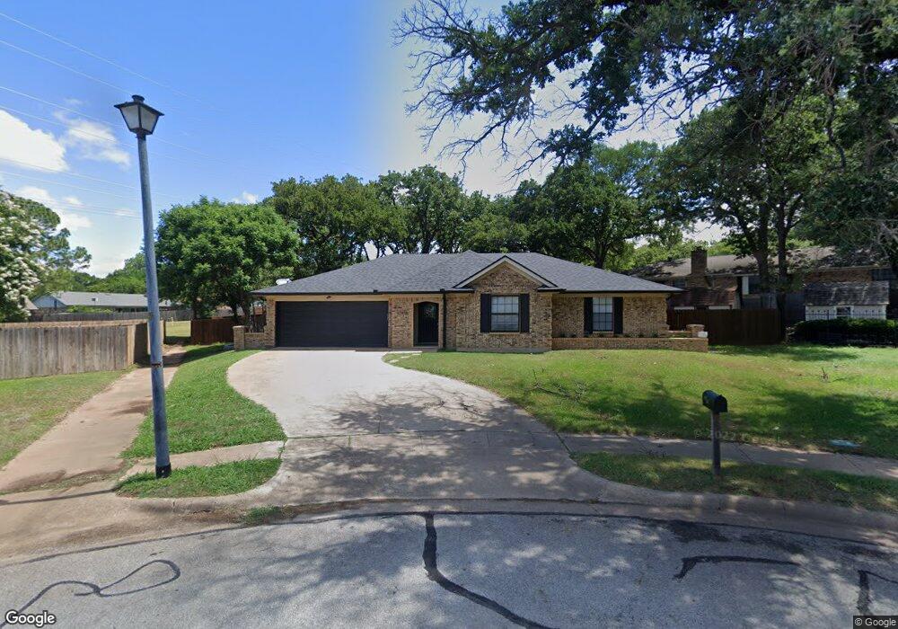 2920 Post Oak Ct, Bedford, TX 76021 - photo 1
