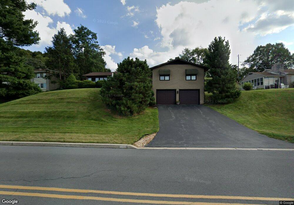 300 Cumberland Rd, Lemoyne, PA 17043 - photo 1