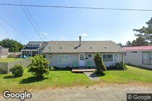 19 2nd St, Pacific Beach, WA 98571