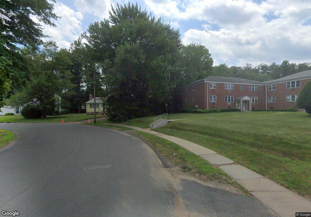 49 Sky View Dr unit 2, West Hartford, CT 06117 - photo 1