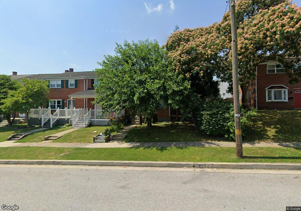 828 Lannerton Rd, Middle River, MD 21220 - photo 1