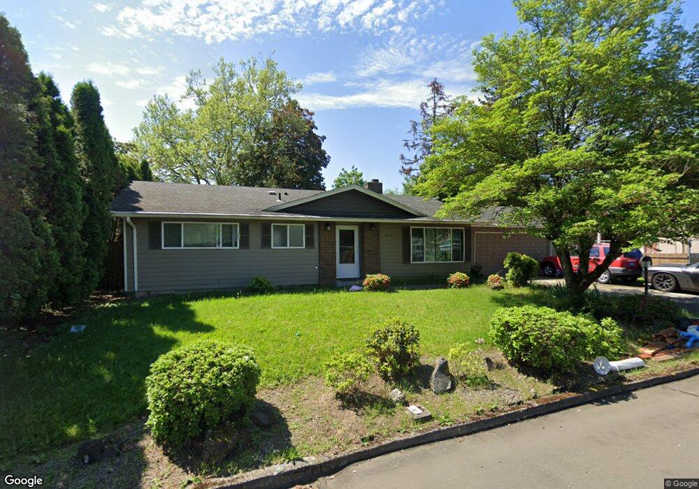 320 SE 12th St, Troutdale, OR 97060 - photo 1