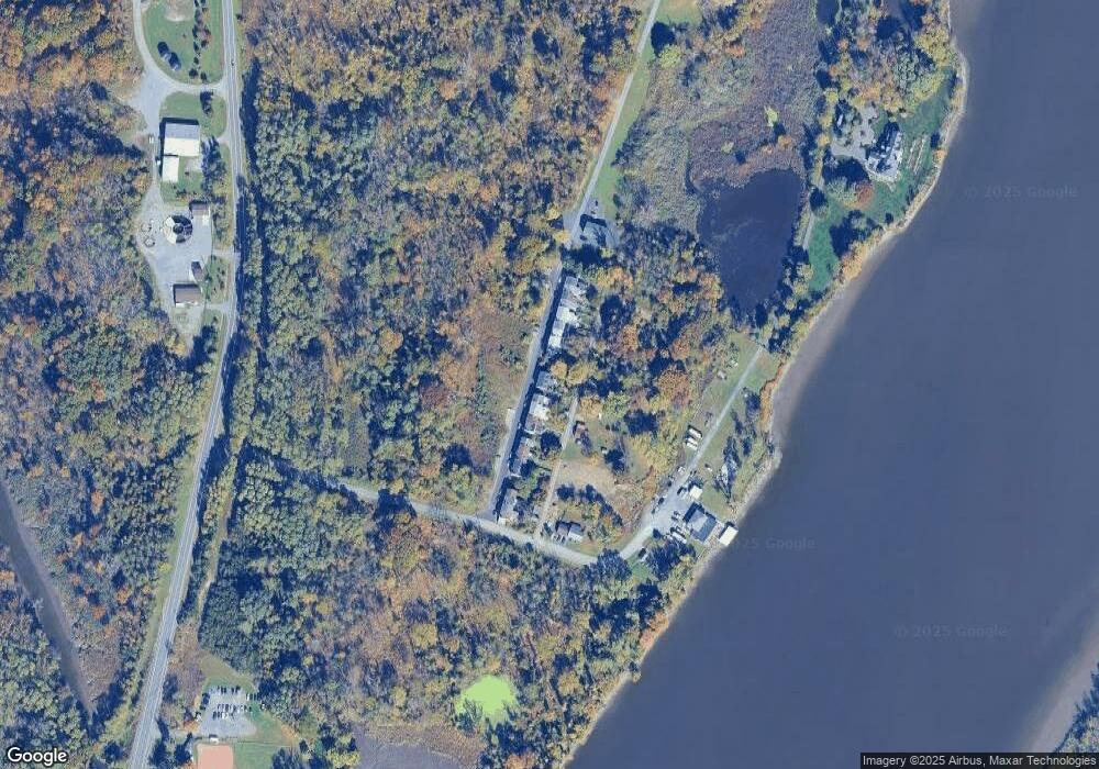 19 Brick Row St, Athens, NY 12015 - photo 1