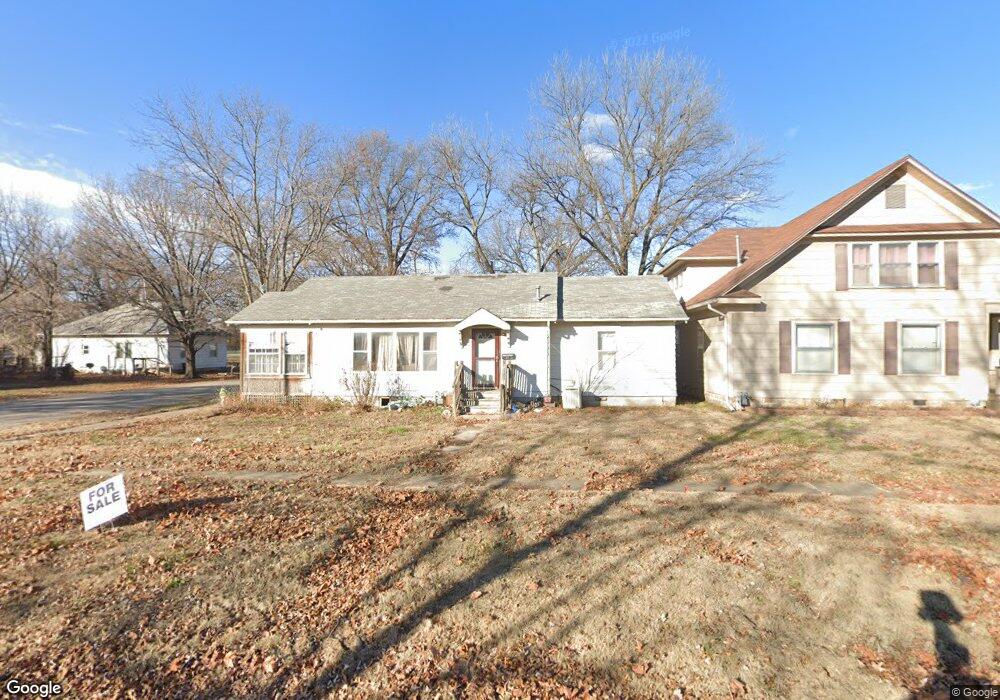 2331 Stevens Ave, Parsons, KS 67357 - photo 1