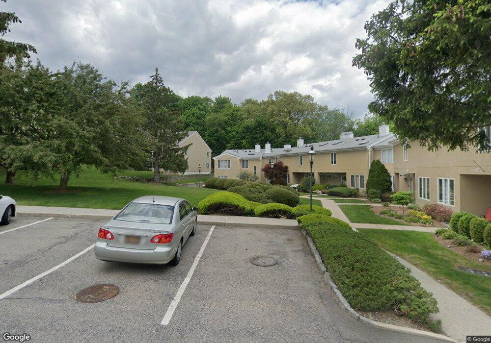 100 Chateau Ln unit 53, Hawthorne, NY 10532 - photo 1