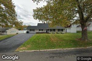 60 Seckelpear Rd, Levittown, PA 19056