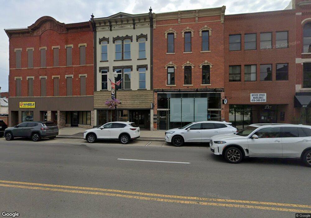 233 S Main St, Findlay, OH 45840 - photo 1