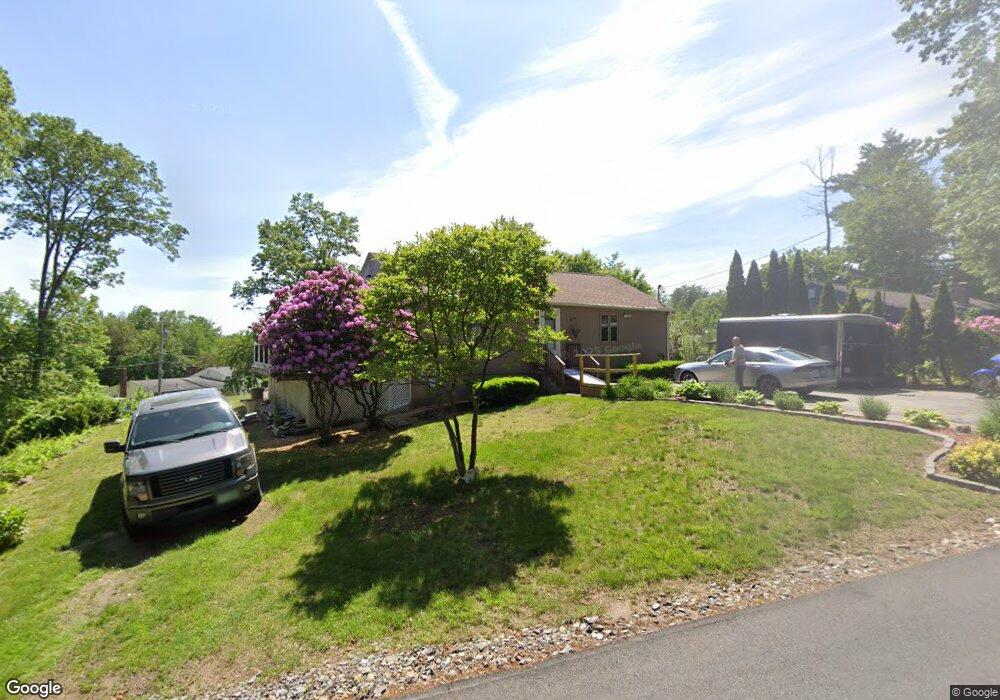 27 Island Pond Rd, Hampstead, NH 03841 - photo 1