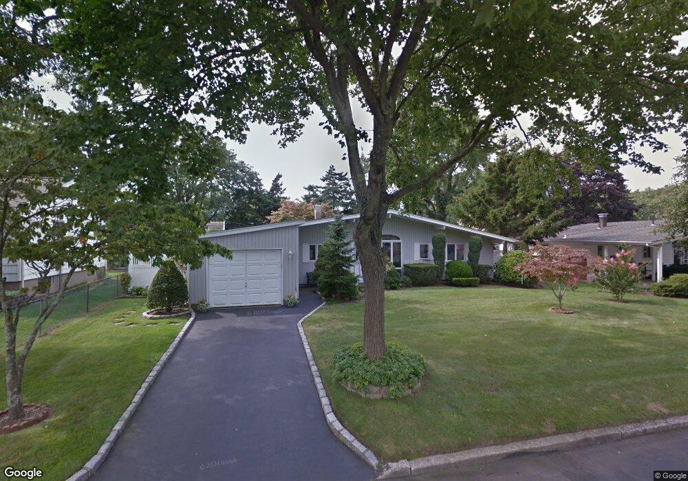 14 Bertram St, Islip, NY 11751 - photo 1