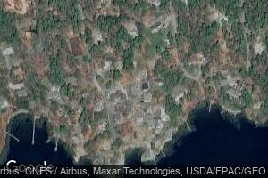 9 Roberts Cir, Boothbay Harbor, ME 04538