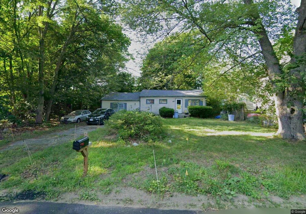 19 Roxbury Dr, Littleton, MA 01460 - photo 1