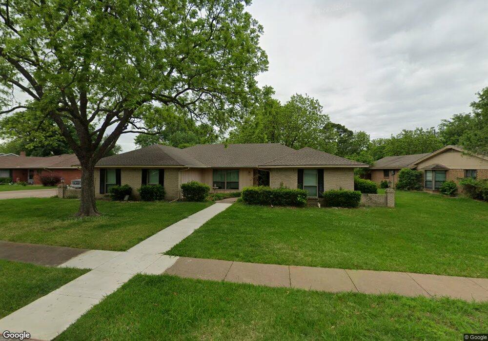 1707 Charlottsville Dr, Ennis, TX 75119 - photo 1