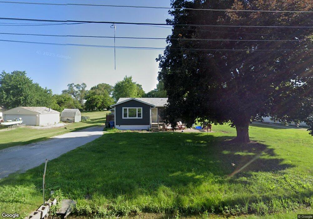 2366 W 47th St, Davenport, IA 52806 - photo 1