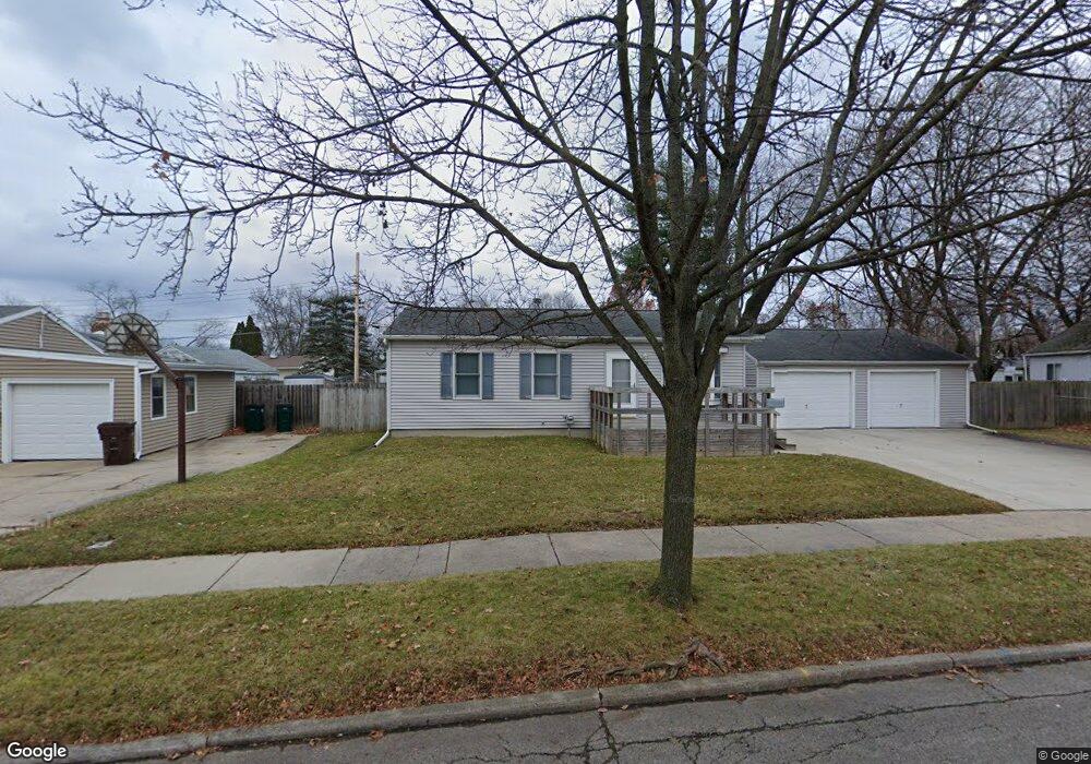4731 Tenny St, Lansing, MI 48910 - photo 1