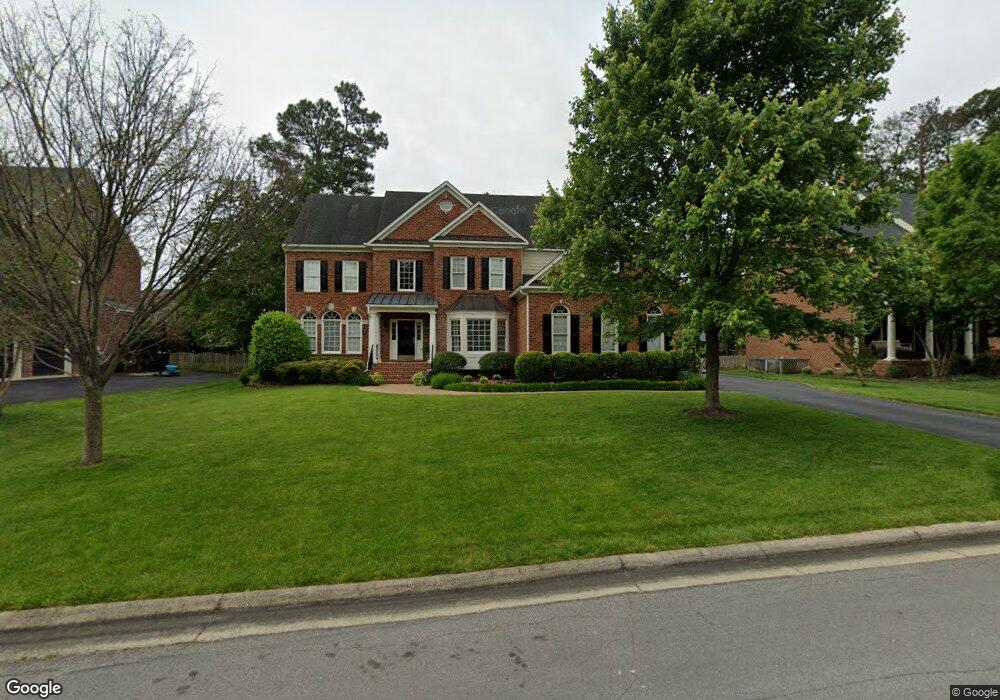 5304 Heather Brook Ln, Glen Allen, VA 23059 - photo 1